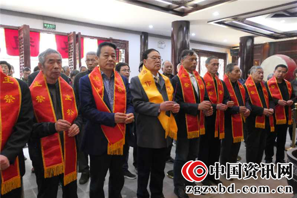 100余名西河毛氏后人齐聚梅里祭祖