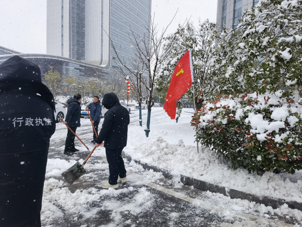 盱眙县应急管理局开展党员统一活动日活动