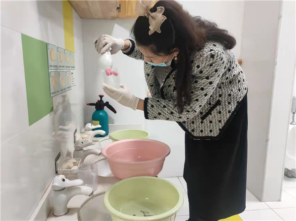 盱眙县城南中心幼儿园（临淮园）开展幼儿呕吐应急演练