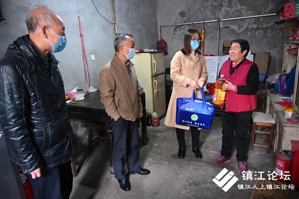 润州区慈善总会：走访困难户 关爱暖人心