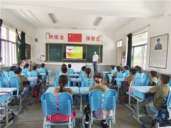 小小“铁军娃”入队啦——盱眙县黄花塘中心小学举行一年级“铁军娃”入队仪式