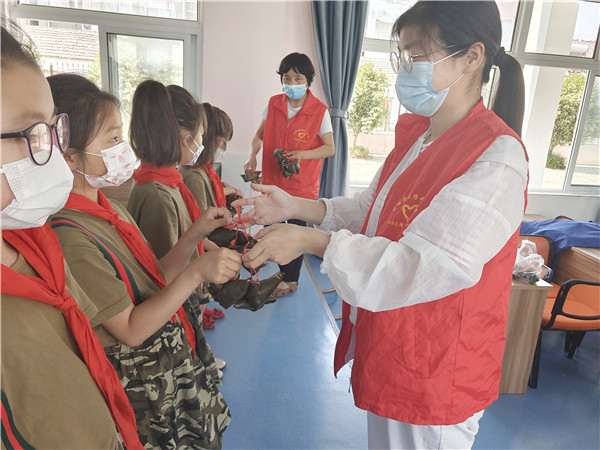 一“粽”关爱  一“粽”浓情——盱眙县黄花塘镇中心小学开展端午节系列活动