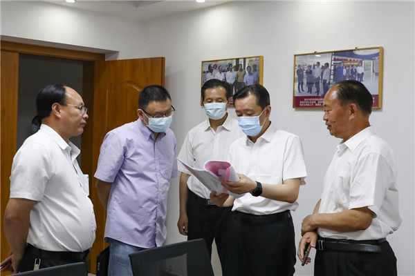 淮安市总工会来盱调研指导工会工作