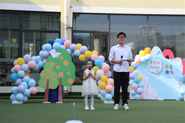 盱眙县马坝镇中心幼儿园举行2022年大班毕业典礼活动