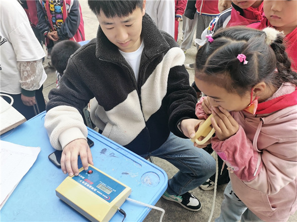 体测进行时 学生动起来——盱眙县管镇中心小学开展学生体质健康测试活动