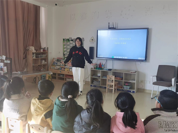 扎实课题研究 引航片区发展——盱眙县城南中心幼儿园共同体课题研究策略推进活动