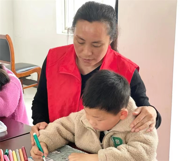 “五老”实践聚活力 文明实践扬新风