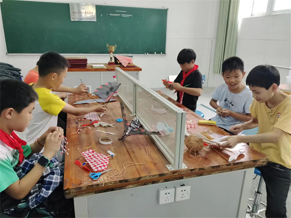 盱眙县旧铺中心小学在双减中做好科学教育加法