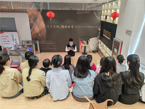  盱眙县实验小学开展“为中华之崛起而读书”主题阅读活动
