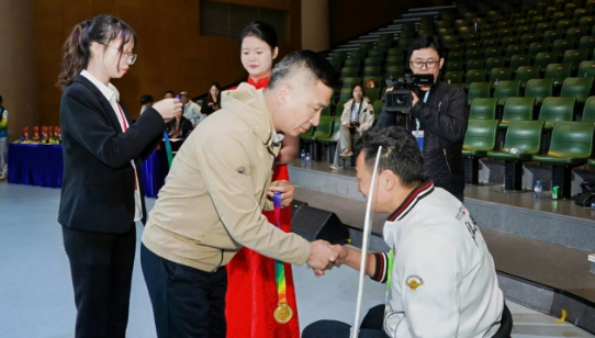 2025年全国残疾人排舞公开赛在江苏仪征成功举办