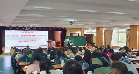 仪征第二中学:成功承办扬州市高三生物教学研讨会