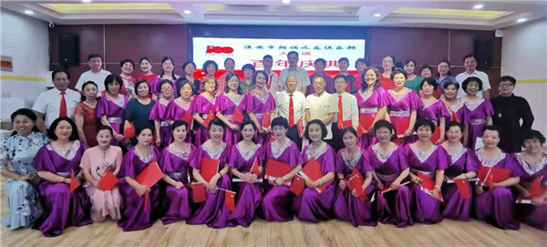 bddc32cfdc62fe2d7f5c41207068ad9.jpg