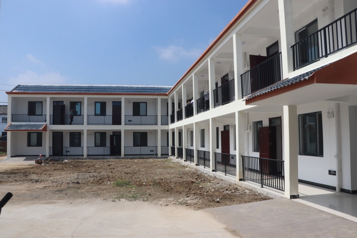 淮安市慈善总会发放新年度助学金
