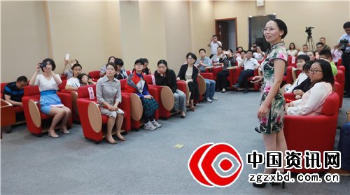 “凤凰新华杯”读书节颁奖暨“新时代的全民阅读”研讨会隆重举行
