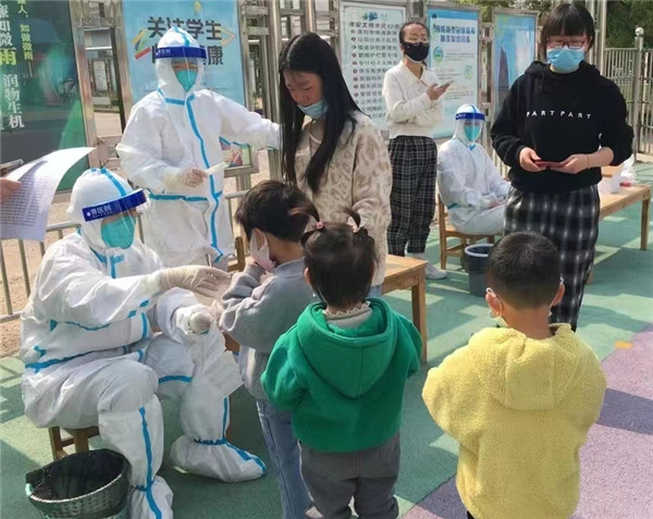 “疫”心坚守，检测护航——盱眙县盱城街道中心幼儿园开展全园核酸检测工作