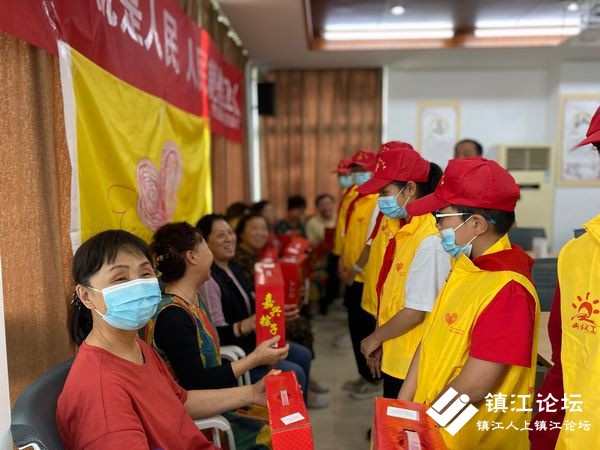 润商小学：浓情粽意度端午 妙笔生花绘童心