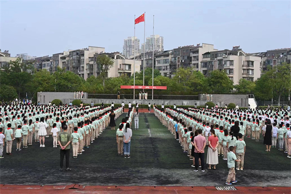 润州实验小学隆重举行开学典礼亮点精彩纷呈