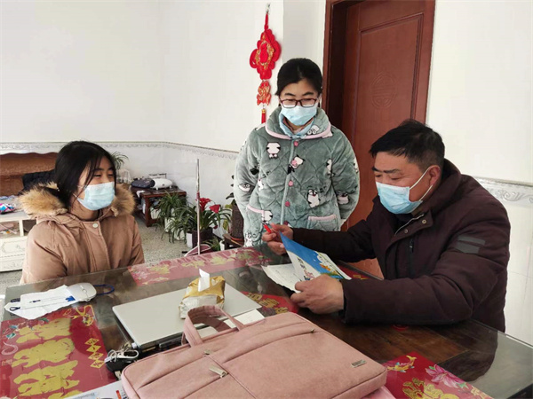 老师家访2.jpg