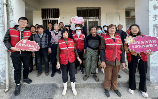 仪征市青山镇农歌村：关爱独居老人，清洁老年公寓