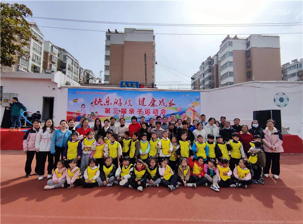 2b49a1620158134f33eb8ebc2156b93.jpg