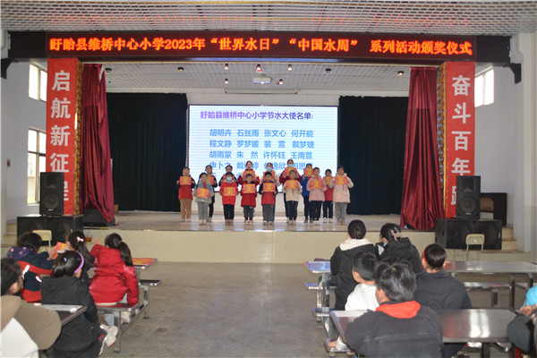 601abac459c1b8ee538041f91aa4f5a.jpg