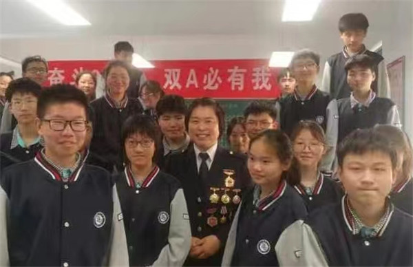 56a823c55aa21e1b50d6a13449de4a5.jpg