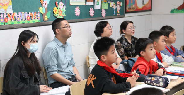 邗江区蒋王小学：教学视导走深走实，集团办学共促共进