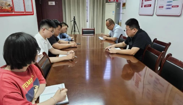 仪征市新集镇人大代表高伟：心系群众，当好“服务员”