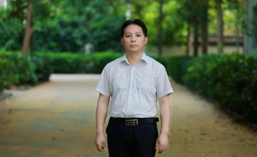 扬州维扬中学：躬耕教坛 强国有我