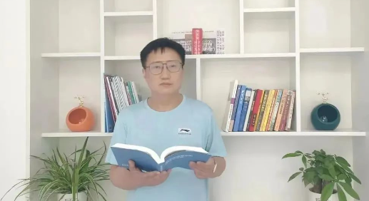 扬州维扬中学：躬耕教坛 强国有我
