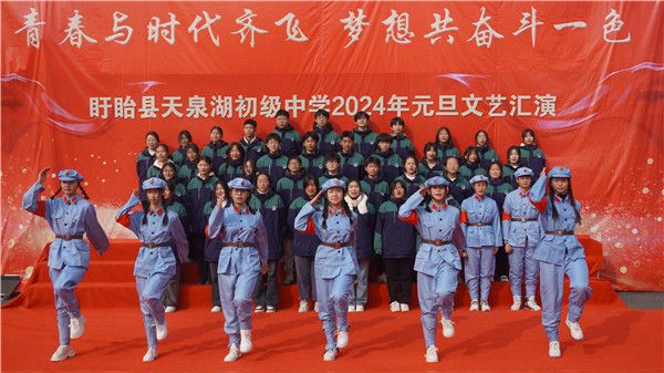 8db2e2efc8764e90febcfd9e8cedd00.jpg