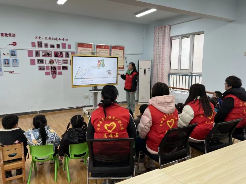 青春志愿行 奉献新时代——盱眙县淮河镇中心幼儿园开展志愿服务活动