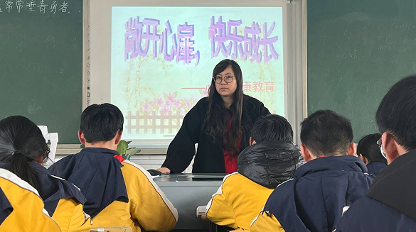     扬州陈俊学校：润心育德  从“心”开始