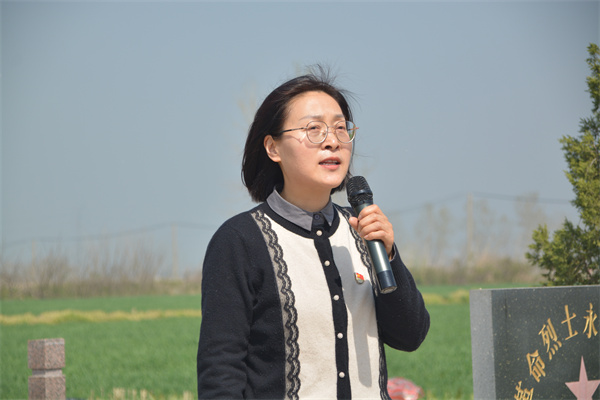 缅怀革命先烈 追忆红色记忆——盱眙县维桥中心小学举行清明祭英烈活动