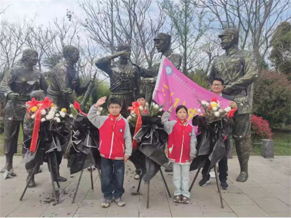 春色意正浓 追思在清明——盱眙县鲍集小学组织开展清明主题系列活动