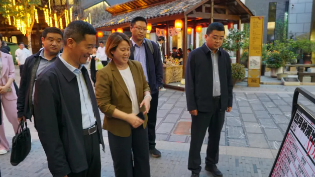 仪征市领导带队赴合肥考察园博小镇运营和景区引流工作