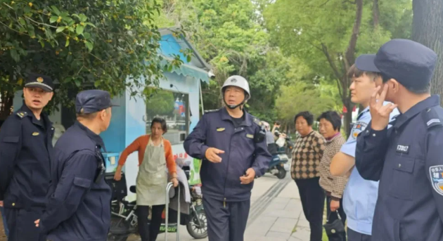 仪征第二中学：净化周边环境 呵护学生成长
