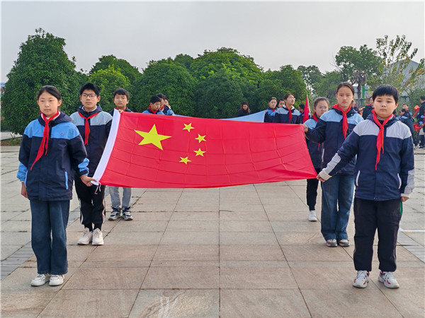 五色花开  超越自我——盱眙县希望小学举办2024年冬季运动会