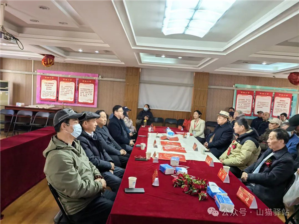 崇尚军旅，关爱军休