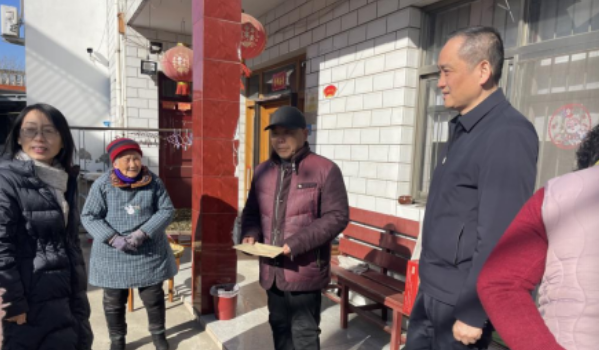 仪征市新集镇：帮扶慰问暖人心
