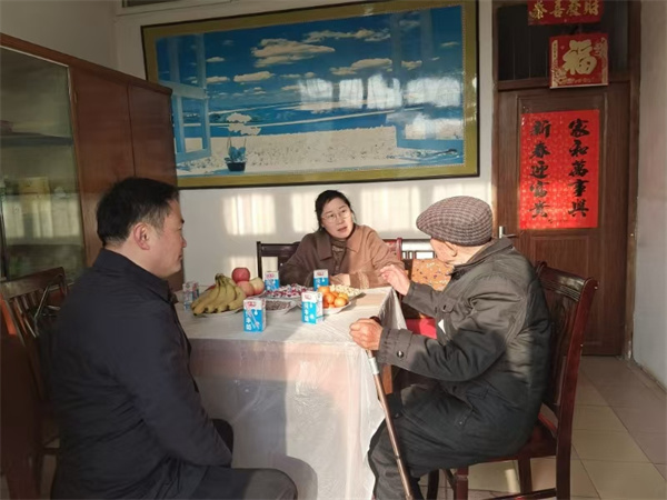 岁末天寒送温暖 新春慰问显关怀——盱眙县五墩实验小学春节慰问活动