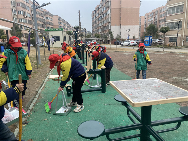 盱眙县开发区小学开展“学雷锋精神 做时代少年”活动