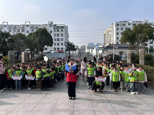 初遇小学 幼见成长—盱眙县盱城街道中心幼儿园幼小衔接活动
