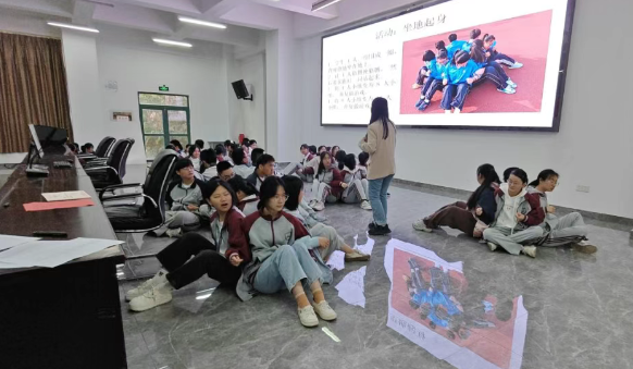 江苏省宝应中学：第十一届心理健康协会成立大会召开