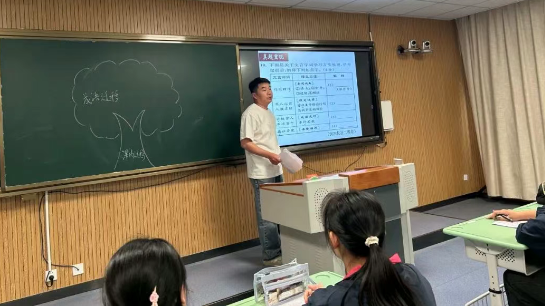  扬州维扬中学：教研交融同奋进 双语赋能启新程