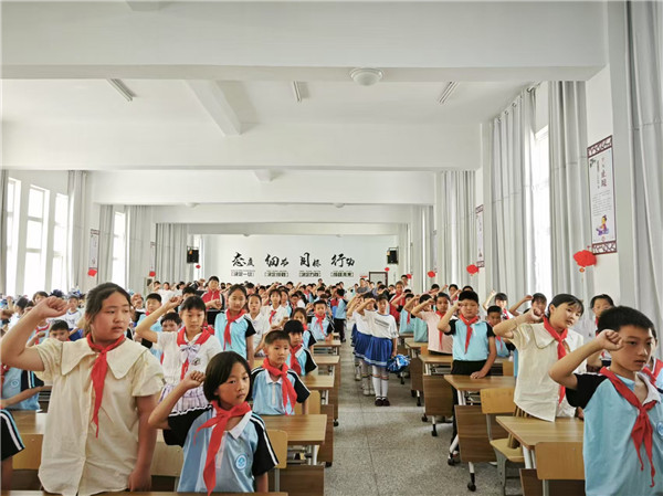 8a8c5c3fa4359a38e27b9d56705ff7b.jpg