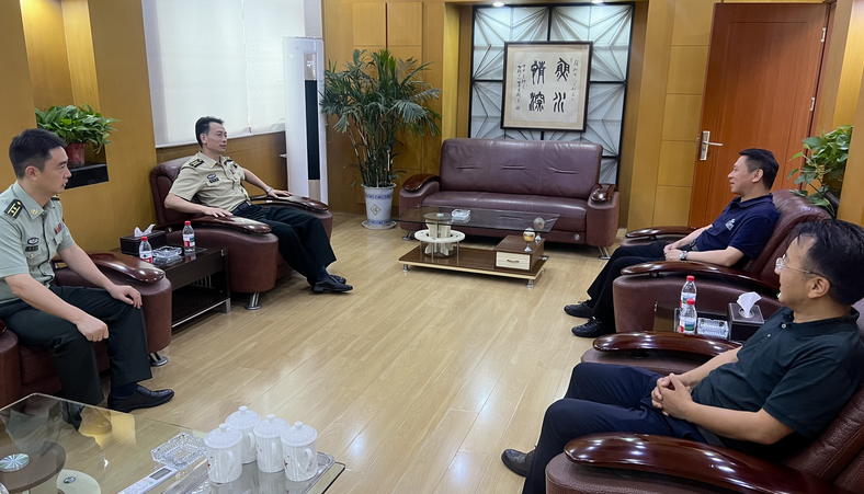 仪征供销合作总社：同庆建军节，共叙鱼水情