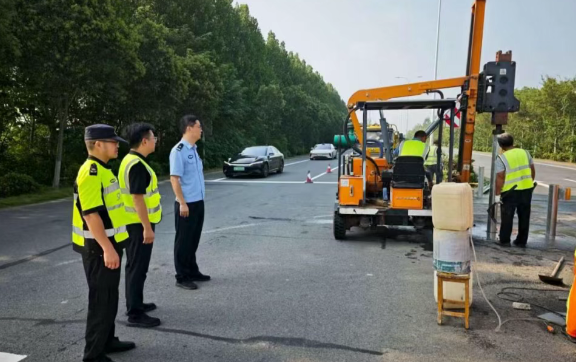 仪征市交通运输局：精准排查除隐患 筑牢通行安全网