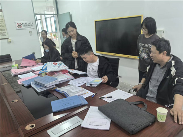 以评促健 守护童真——盱眙县城南幼儿园教育集团迎接卫生保健评估检查
