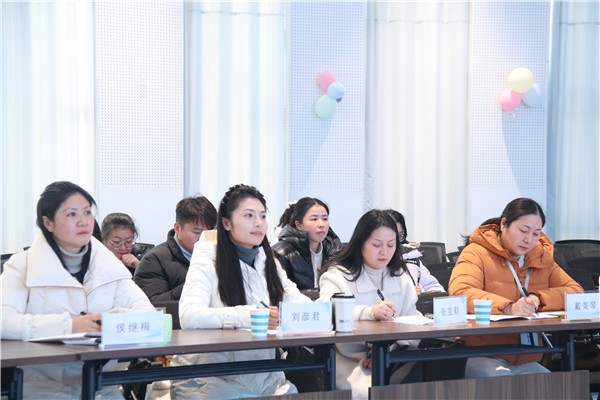 浸润自然 共研成长——盱眙县盱城街道中心幼儿园承办自然主题教学研讨活动圆满落幕